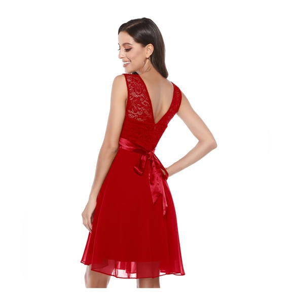 Short Floral Lace Bridesmaid Dress A-line Swing Party Dress - Picture 3 of 6